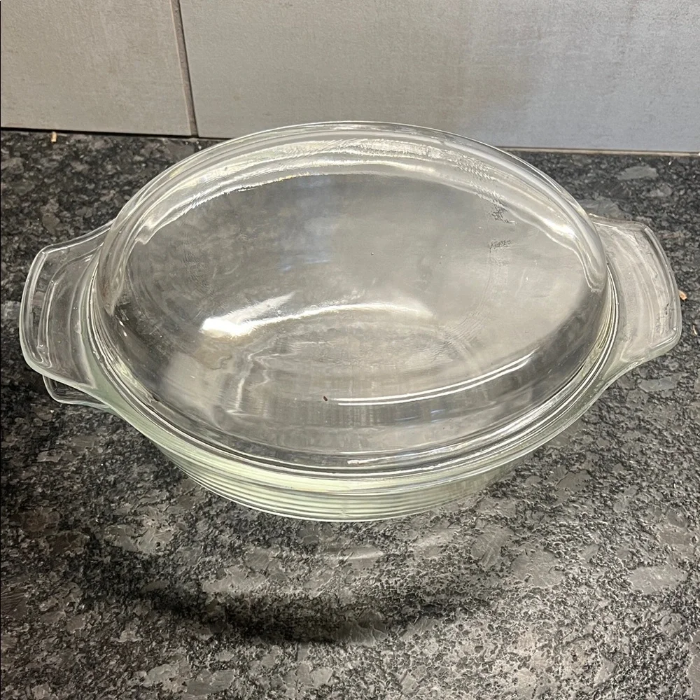 1 1/2 qt Fire King Oval Glass Baking Dish with Lid